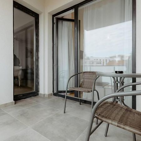 Nest Inn Oasis Residence Baia Mare Bagian luar foto